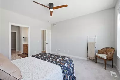 634 Elizabeth Way, Hudson, WI 54016 - Photo 11