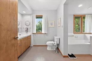 15250 Stevens Ave, Burnsville, MN 55306 - Photo 17