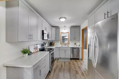 8382 Granada Avenue S, Cottage Grove, MN 55016 - Photo 3