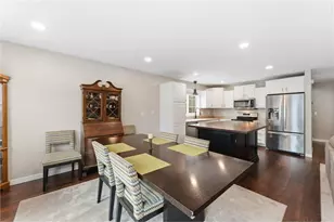 7598 Crimson Ln, Savage, MN 55378 - Photo 3