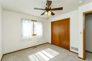 2609 20th Ave SE, Rochester, MN 55904 - Photo 15