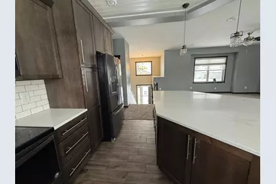 110 4th Place SW, Geneva, MN 56035 - Photo 5