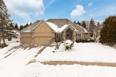 10556 Prairie Lakes Drive, Eden Prairie, MN 55344 - Photo 1