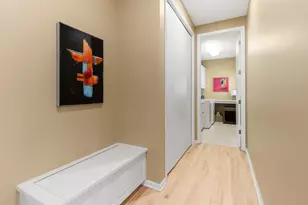 10556 Prairie Lakes Dr, Eden Prairie, MN 55344 - Photo 29