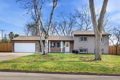 3670 Robinwood Terrace, Minnetonka, MN 55305 - Photo 1