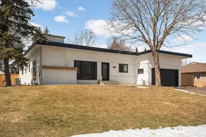 1057 Esther Lane, Mendota Heights, MN 55118 - Photo 9