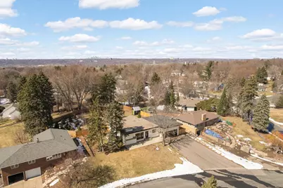 1057 Esther Lane, Mendota Heights, MN 55118 - Photo 3