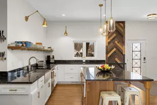 1057 Esther Ln, Mendota Heights, MN 55118 - Photo 13