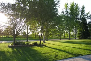 2805 Alvarado Ln N, Plymouth, MN 55447 - Photo 21