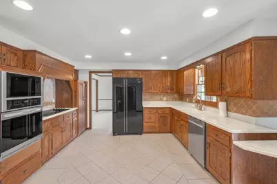 2805 Alvarado Lane N, Plymouth, MN 55447 - Photo 5