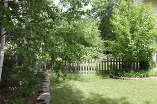 2805 Alvarado Ln N, Plymouth, MN 55447 - Photo 27