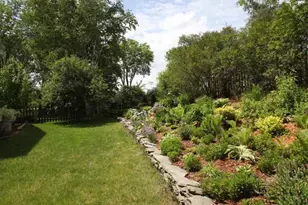 2805 Alvarado Ln N, Plymouth, MN 55447 - Photo 17