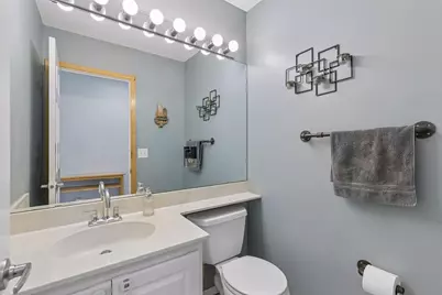 438 Pondridge Circle, Wayzata, MN 55391 - Photo 9
