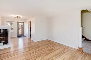 2263 Priscilla St, Saint Paul, MN 55108 - Photo 9