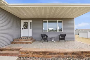 630 Driftwood Ave, Watkins, MN 55389 - Photo 3