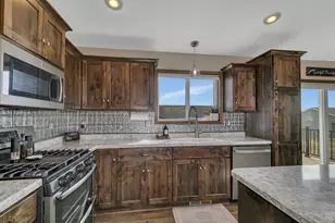 630 Driftwood Ave, Watkins, MN 55389 - Photo 19