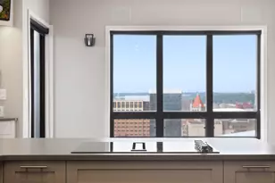 168 6th St E, Saint Paul, MN 55101 - Photo 13