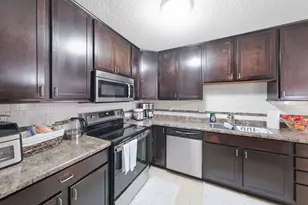 3914 Brookdale Cir N, Brooklyn Park, MN 55443 - Photo 19