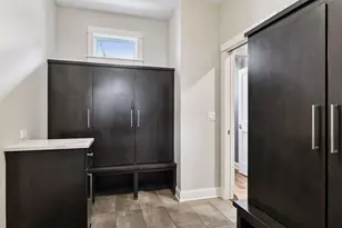 633 Park St E, Wayzata, MN 55391 - Photo 11