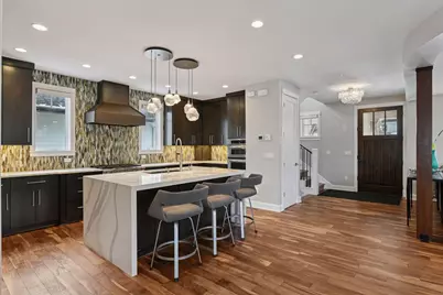 633 Park Street E, Wayzata, MN 55391 - Photo 5