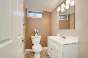2242 Wilson St NE, Minneapolis, MN 55418 - Photo 29