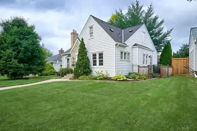 2242 Wilson Street NE, Minneapolis, MN 55418 - Photo 37