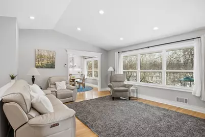 10666 Utica Road, Bloomington, MN 55437 - Photo 15