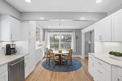 10666 Utica Road, Bloomington, MN 55437 - Photo 19