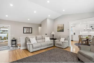 10666 Utica Road, Bloomington, MN 55437 - Photo 17