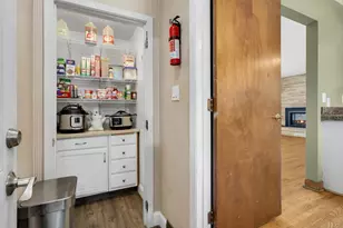 10732 James Cir, Bloomington, MN 55431 - Photo 15