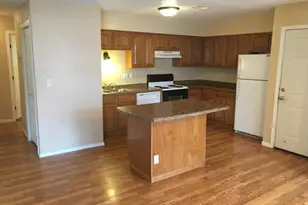 896 Wescott Square, Eagan, MN 55123 - Photo 9