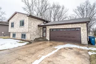 768 Hiawatha Ave, Vadnais Heights, MN 55127 - Photo 35