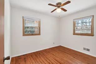 1427 Prosperity Ave, Saint Paul, MN 55106 - Photo 5