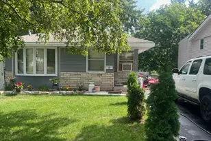 1916 Gettysburg Ave N, Golden Valley, MN 55427 - Photo 1