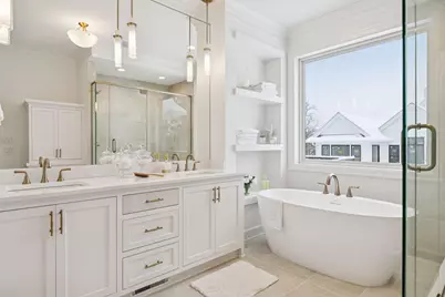 599 Harbor Court, Shoreview, MN 55126 - Photo 23