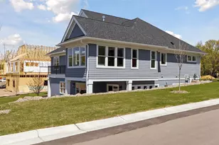 599 Harbor Ct, Shoreview, MN 55126 - Photo 57