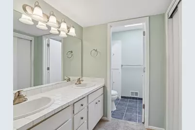 8114 Pennsylvania Road, Bloomington, MN 55438 - Photo 15