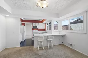 8114 Pennsylvania Rd, Bloomington, MN 55438 - Photo 9