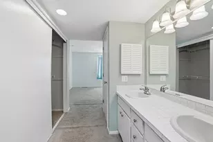 8114 Pennsylvania Rd, Bloomington, MN 55438 - Photo 17