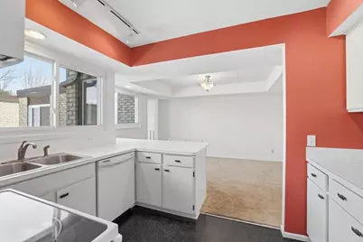 8114 Pennsylvania Road, Bloomington, MN 55438 - Photo 7