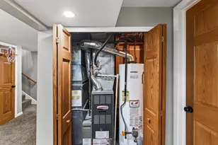 18821 Joplin Ave, Lakeville, MN 55044 - Photo 33