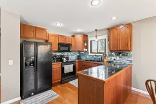 18821 Joplin Ave, Lakeville, MN 55044 - Photo 13