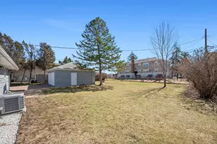 1236 Roma Ave, Roseville, MN 55113 - Photo 33