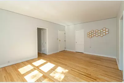 3128 W Bde Maka Ska Boulevard #415, Minneapolis, MN 55416 - Photo 5