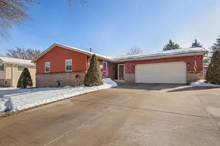 2045 3rd Ave NE, Owatonna, MN 55060 - Photo 1