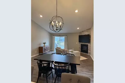 15180 Emory Circle, Apple Valley, MN 55124 - Photo 11