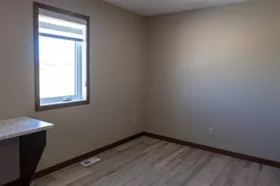 560 Hl Crst St, Edgerton, MN 56128 - Photo 9