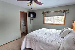 321 Shorewood Dr, International Falls, MN 56649 - Photo 11