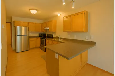 8588 Brinkley Lane, Inver Grove Heights, MN 55076 - Photo 5