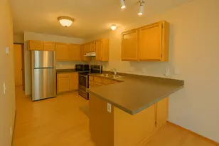 8588 Brinkley Ln, Inver Grove Heights, MN 55076 - Photo 5